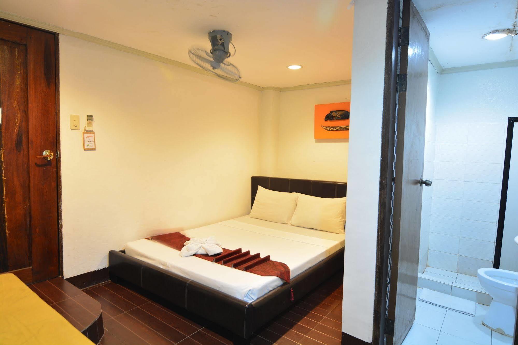 Kawayanan Heights Inn Coron Luaran gambar