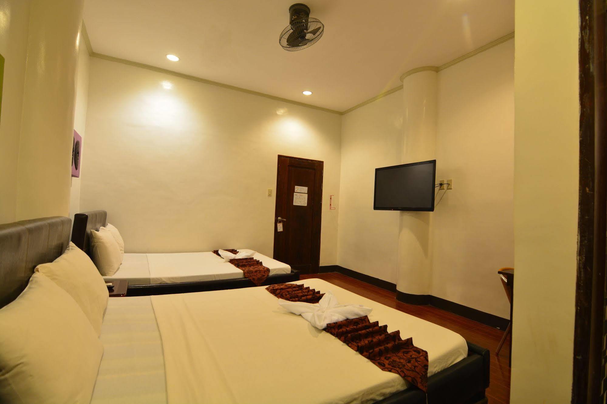 Kawayanan Heights Inn Coron Luaran gambar