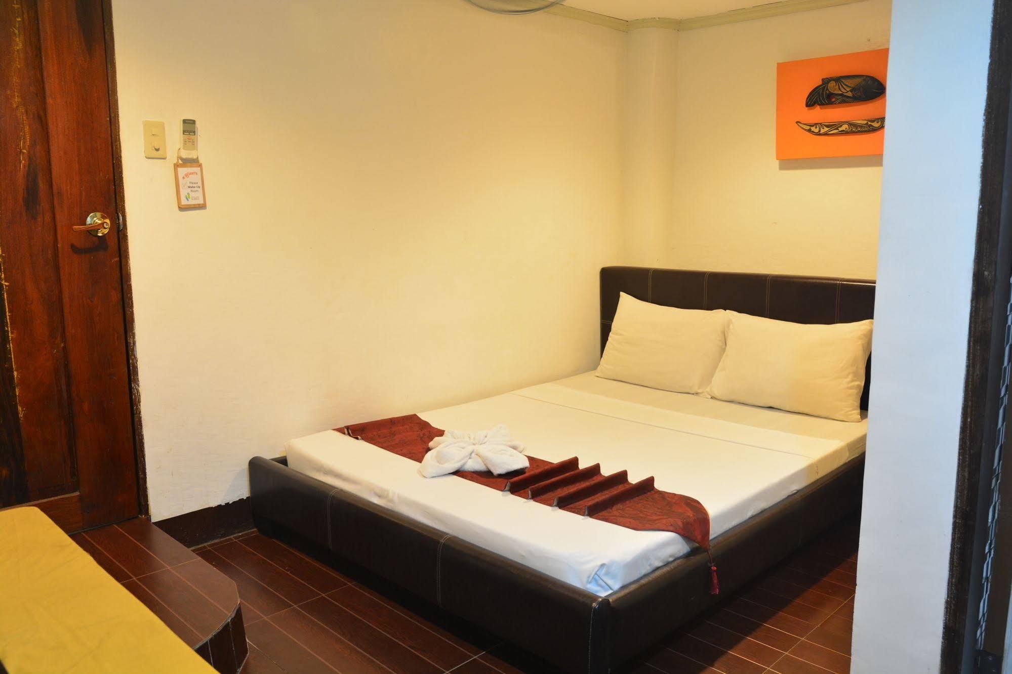 Kawayanan Heights Inn Coron Luaran gambar