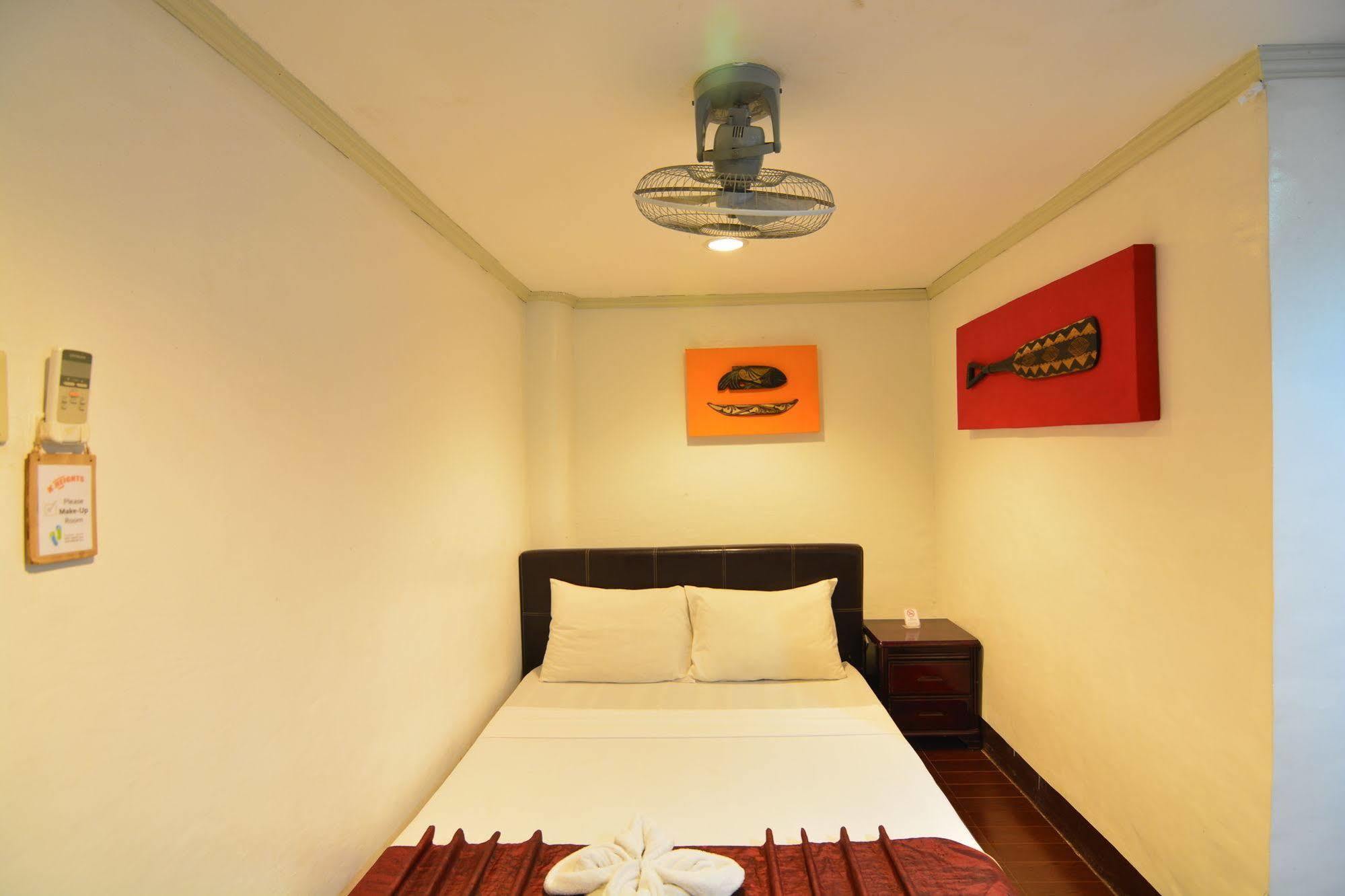Kawayanan Heights Inn Coron Luaran gambar